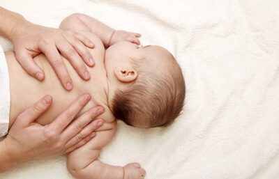 baby-massage-omah-nisa-malang